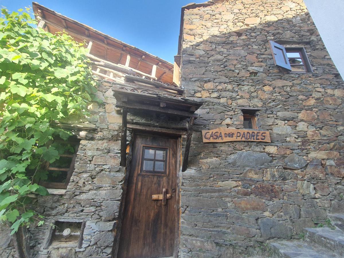 Talasnal Montanhas De Amor Lousã Exterior foto